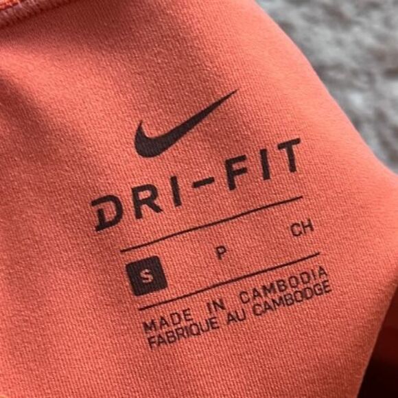 Nike One Luxe Icon Clash Women's 7" Shorts in Sienna (Orange) Size SMALL - Picture 4 of 5